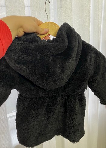 Çocuk Kadın Kapüşonlu Peluş Kaban - Görsel 2