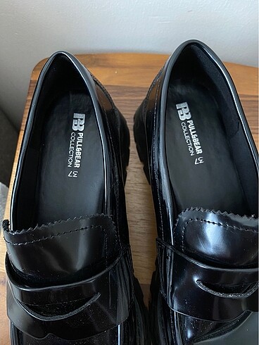 Pull and Bear Siyah Loafer