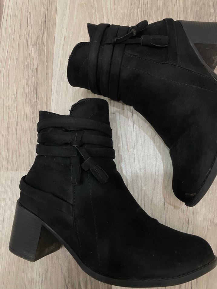 Siyah Süet Fermuarlı Kadın Bot - Görsel 2