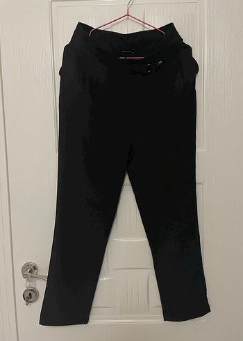 Kemerli Siyah Kadın Kumaş Pantolon Milla - Görsel 5