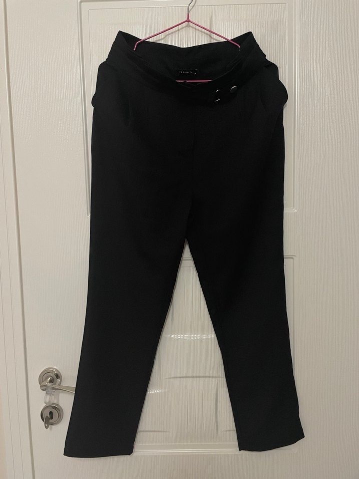 Kemerli Siyah Kadın Kumaş Pantolon Milla - Görsel 5