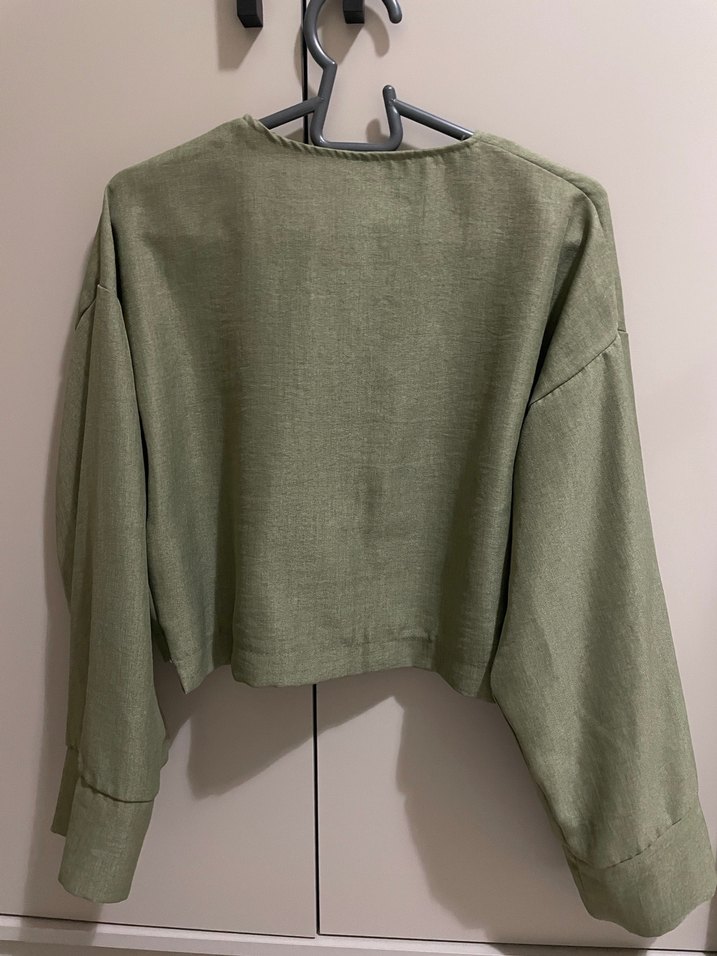 Uzun kollu Bağcık Detaylı Üst - Görsel 3