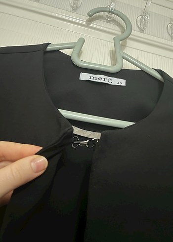 Siyah Uzun Kollu Minimalist Kadın Ceket - Görsel 5