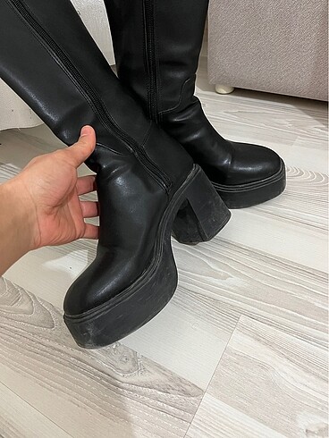 38 Beden siyah Renk Çizme