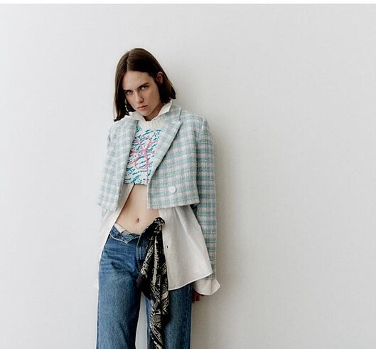 Zara crop blazer