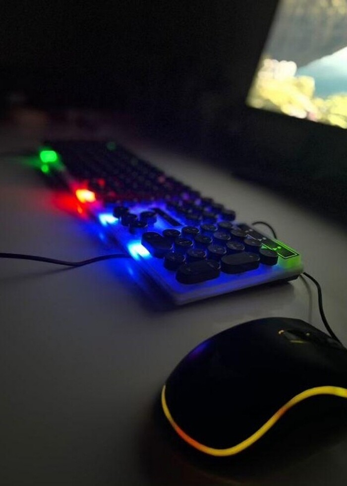 Klavye ve maus - Görsel 3