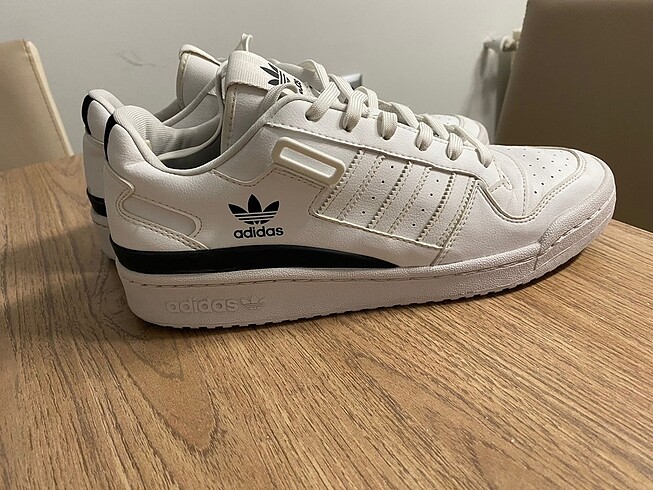 Orjinal adidas