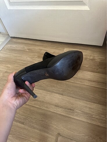 39 Beden siyah Renk Hotiç