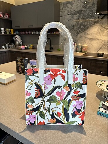 Ted Baker Ted baker en yeni model çanta