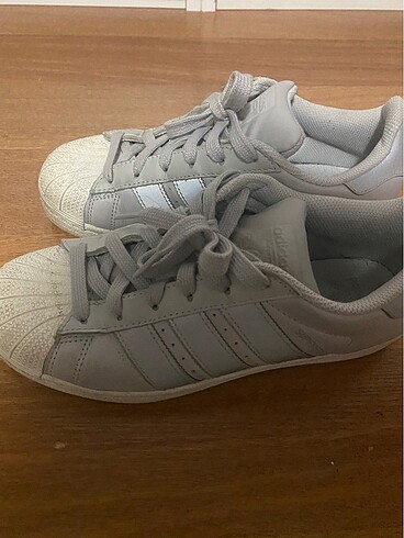Orginal Adidas superstar