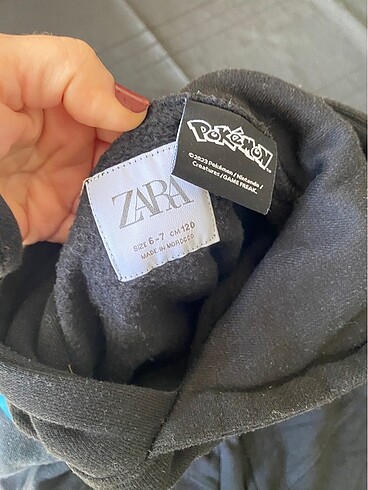 Zara Zara 6-7 yaş Pokemon eşofman takımı