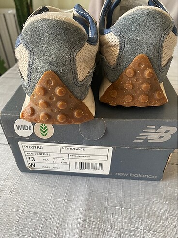 31 Beden beyaz Renk New balance çocuk spor ayakkabı
