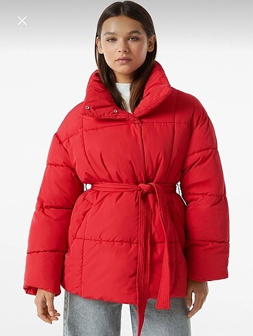 Bershka kemerli şişme kaban