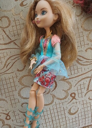 Ever after high bebek