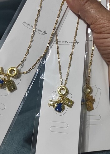 Tasarımcı çelik pasaport kolye gold 
