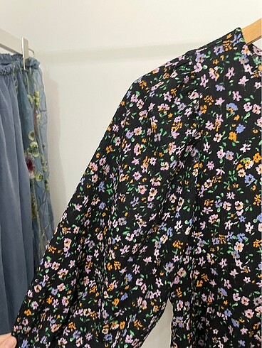 s Beden Kadın bershka çiçekli elbise