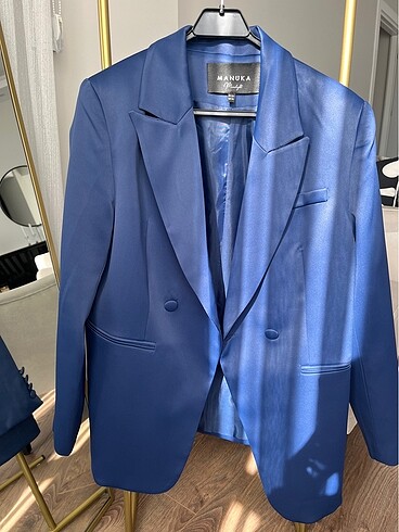 Manuka saten blazer