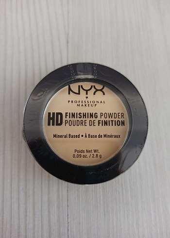 Nyx Mini Pudra
