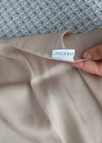 Beden Bej Düz tivil eşarp