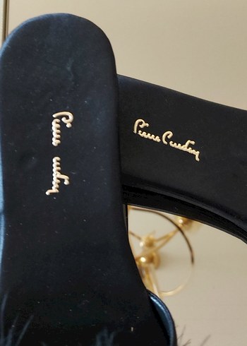 Pierre Cardin Siyah Tüylü Platform Topuklu Kadın Terlik