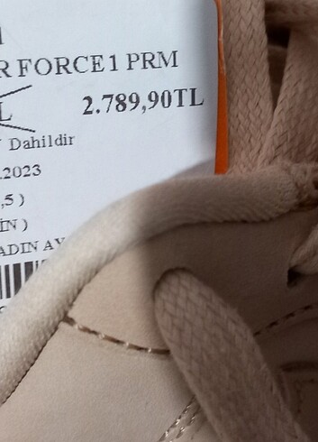 36,5 Beden camel Renk Nike bayan spor