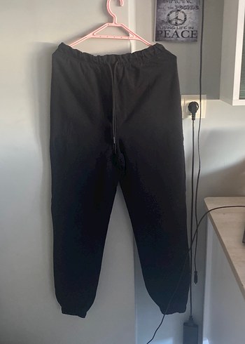 Kadın Siyah Rahat Kesim Sweatpant