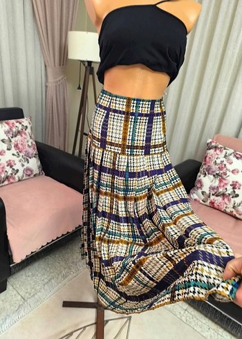 Çok Renkli Pilili Uzun Kadın Etek - Görsel 3