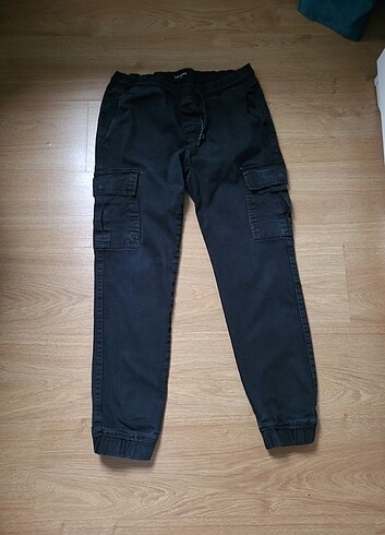 30 Beden siyah Renk #pantolon#lcwaikiki#30beden#siyah#