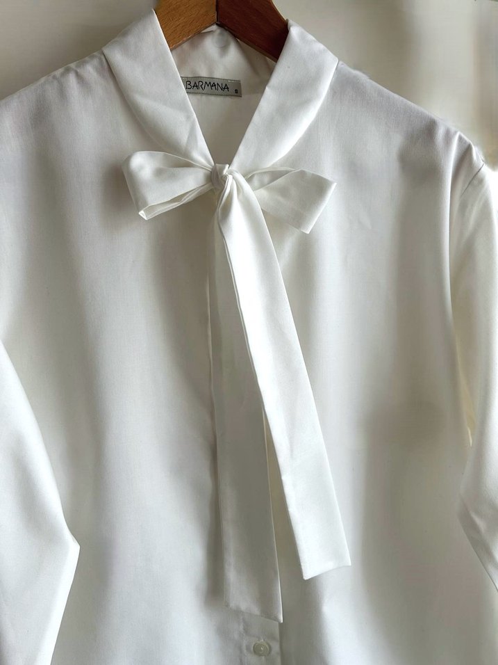 Fular yaka ekru renk  Kadın Gömlek - Görsel 3