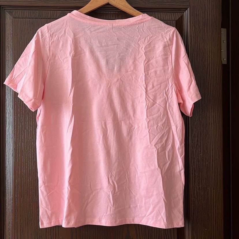 Pembe V Yaka Kadın sıfır Tişört - Görsel 4