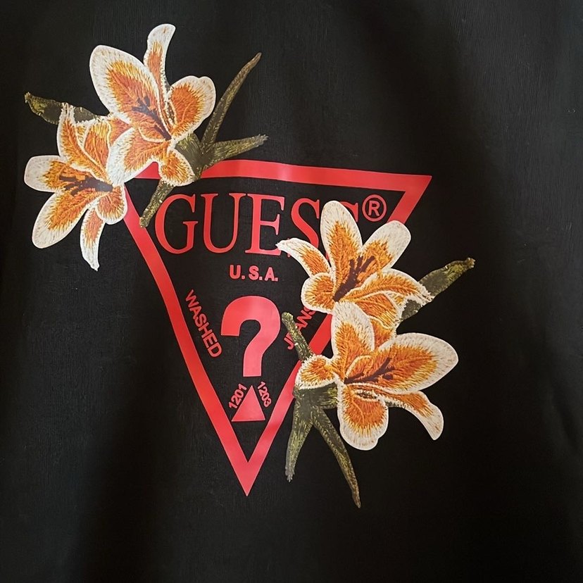 Guess Siyah Kapüşonlu Çiçek Baskılı Sweatshirt - Görsel 2