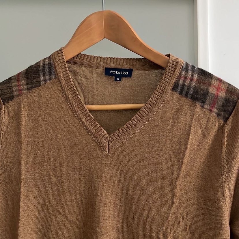 Erkek Kahverengi V Yaka Örgü Kazak - Görsel 2