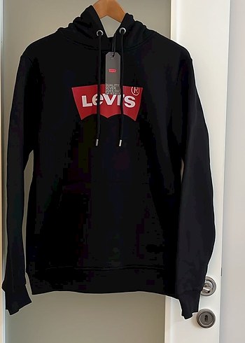 levis l