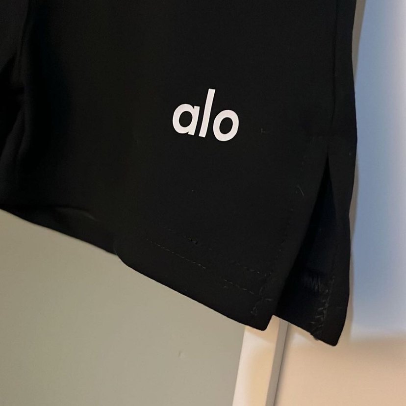 Günün indirimli ürünü Alo yoga modal kumaş şort - Görsel 2