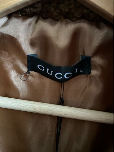 Gucci Buklet kalın yelek