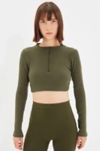 Trendyolmilla Haki Fitilli Fermuar Detaylı Spor Crop Bluz