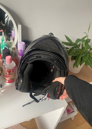 Siyah Baskılı Motosiklet Kaskı Vırtue - Görsel 6