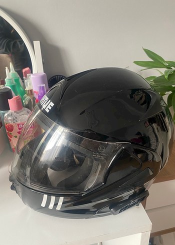 Siyah Baskılı Motosiklet Kaskı Vırtue - Görsel 2