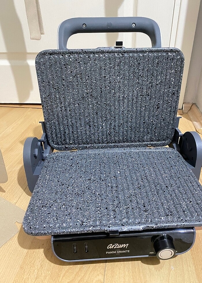 Arzum panini tost makinesi paketli - Görsel 3