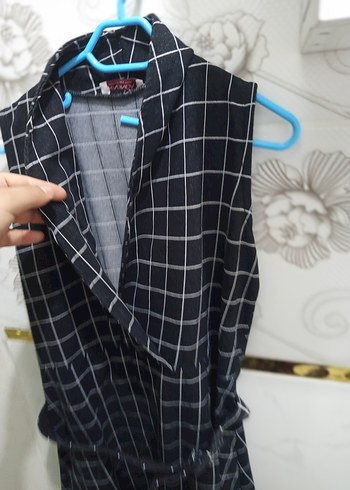 Kemerli Siyah Kareli Uzun Elbise - Görsel 3