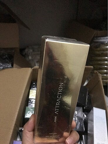 Avon attractıon kadın parfum 100 ml