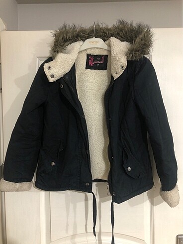 Siyah kısa peluş mont