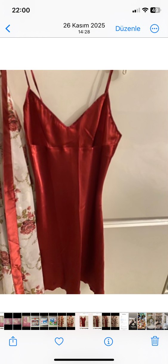 Çiçek Desenli takım - Görsel 4