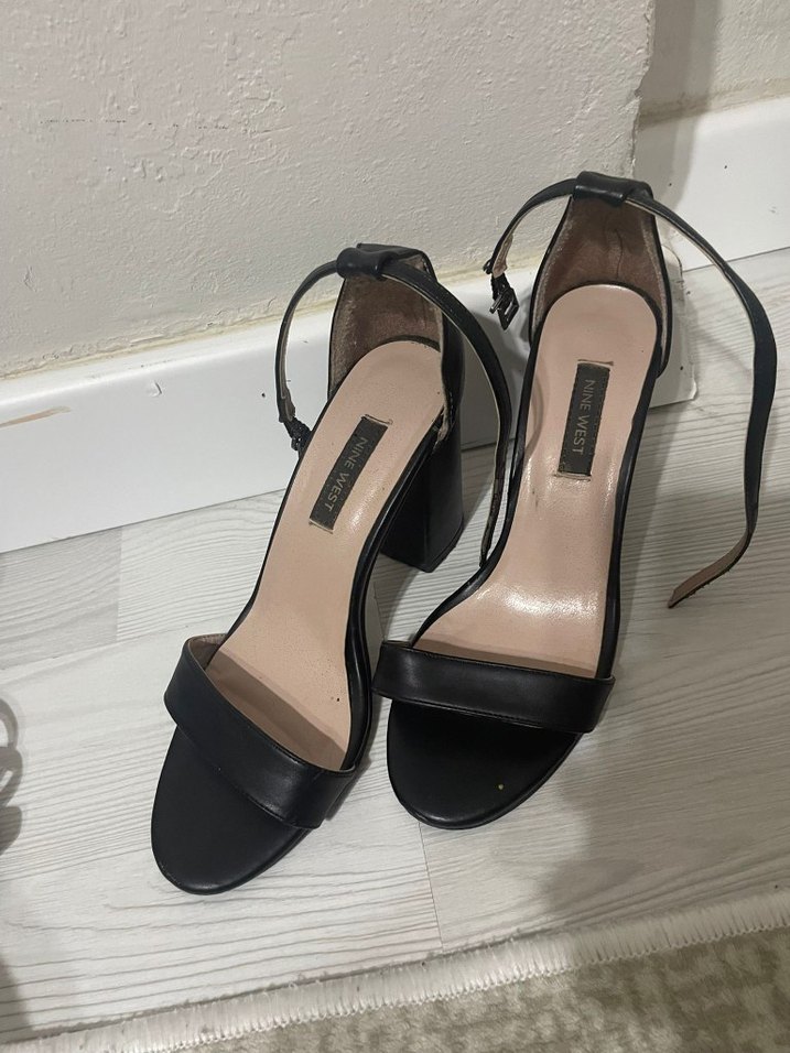 Siyah Modern Klasik Topuklu Kadın Ayakkabı - Görsel 5