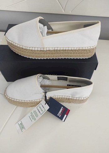 Tommy Hilfiger Tommy Hilfiger Beyaz Kadın Dolgu Topuk Espadril