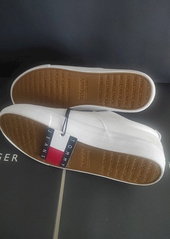 37 Beden beyaz Renk Tommy Hilfiger Beyaz Kadın Spor Ayakkabı
