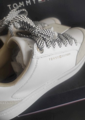 Tommy Hilfiger Tommy Hilfiger Beyaz Kadın Spor Ayakkabı