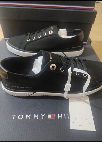 Tommy Hilfiger Sneaker 40 