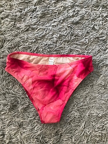 Kom bikini alt 46 beden