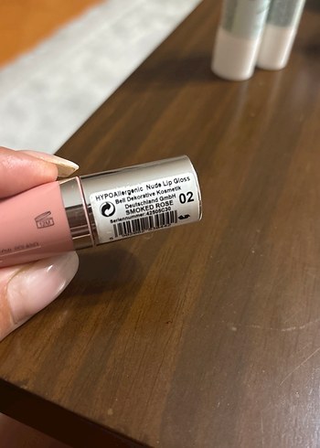 Beden Renk Bell HYPOAllergenic Super Nude Gloss Pastel Dudak Parlatıcısı